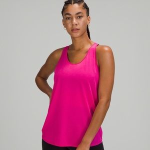 Women’s Lululemon Sonic Pink Pleated Tank Size 8